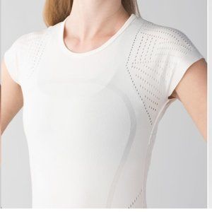 Lululemon Time Warp Short Sleeve Top  Size 6